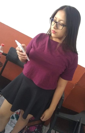 Descargar pack filtrado de la colegiala tetona Alejandra Rozal - RofferPacks